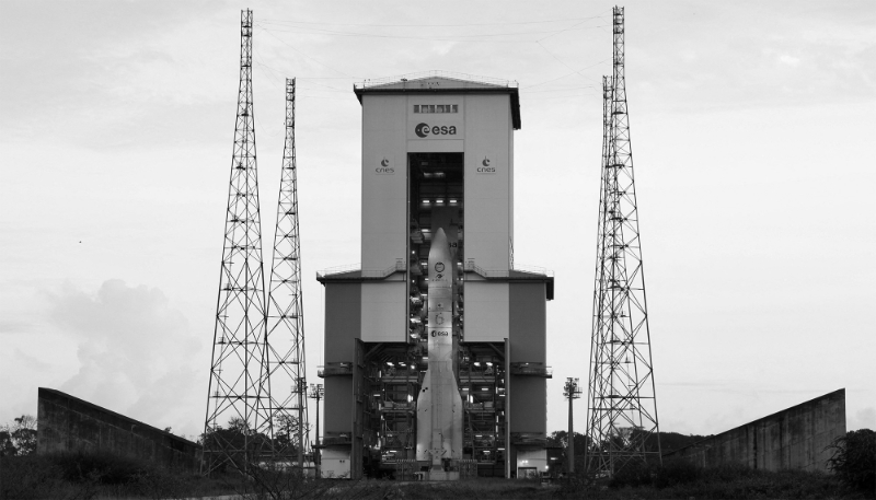 La fusée Ariane 6 de l'Agence spatiale européenne (ESA) avant son premier lancement au centre spatial guyanais de Kourou, en Guyane française, le 9 juillet 2024.