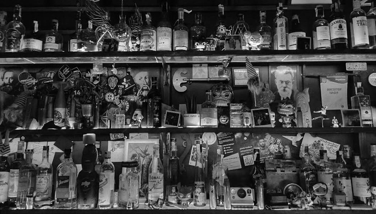 Le Barman Dictat, à Kiev.