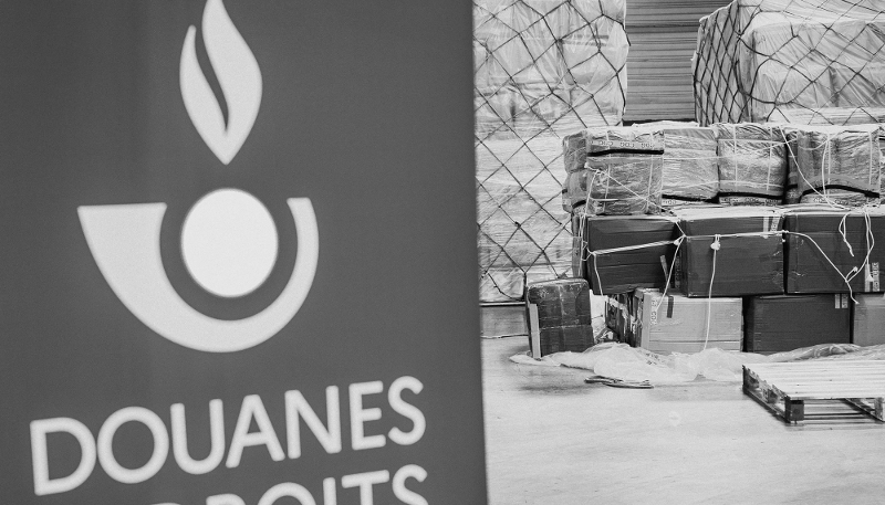 Entrepôt des douanes à Roissy Charles-de-Gaulle. 