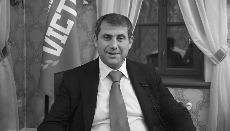 L'oligarque moldave Ilan Shor, membre du conseil d'administration et principal bailleur de fonds de l'organisation russe Evrazia.