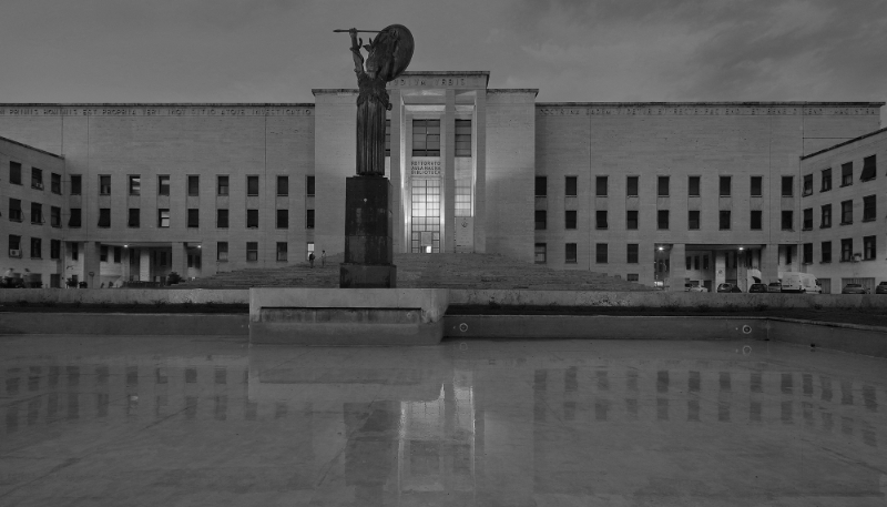 La conférence Les BRICS et le nouvel ordre mondial se tiendra le 30 novembre à l'université de La Sapienza (Rome).