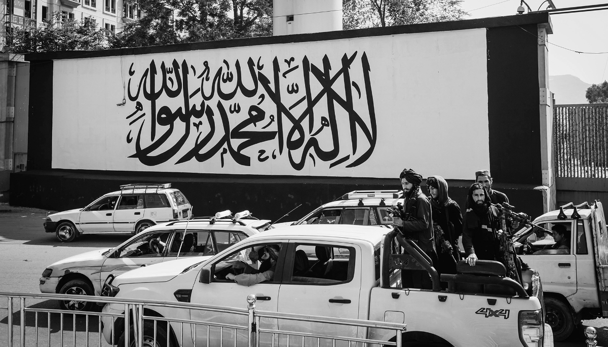 Depuis le retour des Talibans au pouvoir, la procédure d'attribution des licences spécifiques aux sociétés de sécurité privée est devenue complexe.