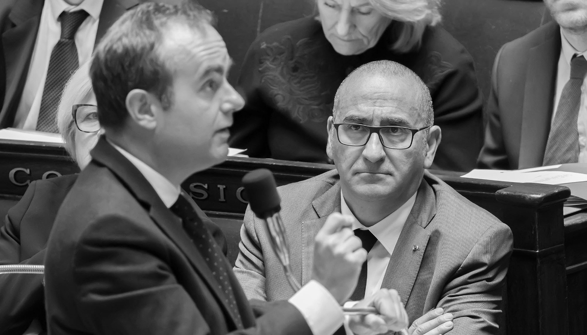 Le premier ministre Sébastien Lecornu et le ministre de l'intérieur Laurent Nuñez à l'Assemblée nationale (Paris) le 14 avril 2026.