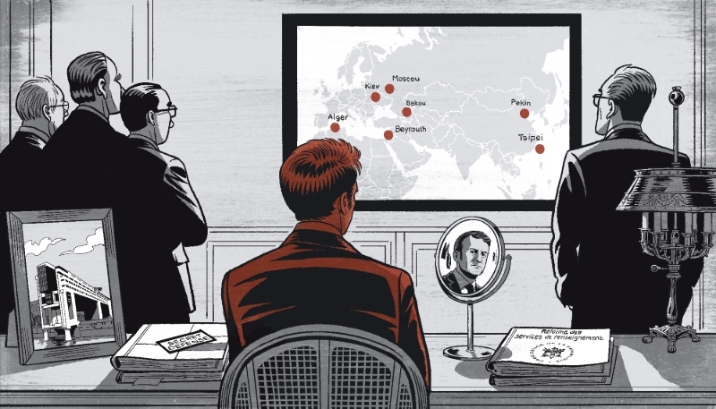 Macron, maître-espion.