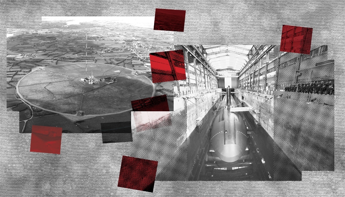 À gauche, le centre de transmissions de VLF (very low frequency) de Kerlouan (Finistère, France), site sensible de la Force océanique stratégique (FOST), pilier de la dissuasion nucléaire française. À droite, le sous-marin Le Téméraire à la base navale de l'île Longue à Crozon (Finistère), le 2 mars 2026.